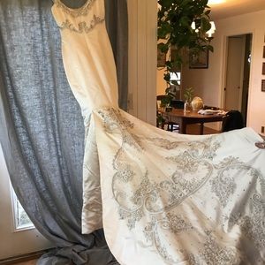 Reem Acra Mermaid Wedding Dress